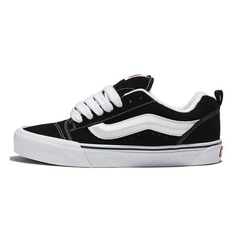 VANS KNU SKOOL BLACK/TRUE WHITE VN0009QC6BT