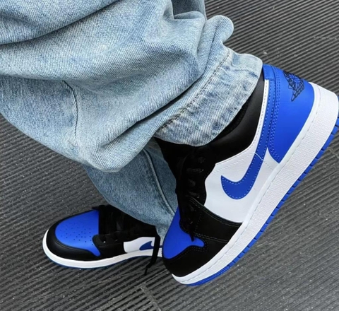 Nike Air Jordan 1 Low GS 'Alternate Royal Toe'