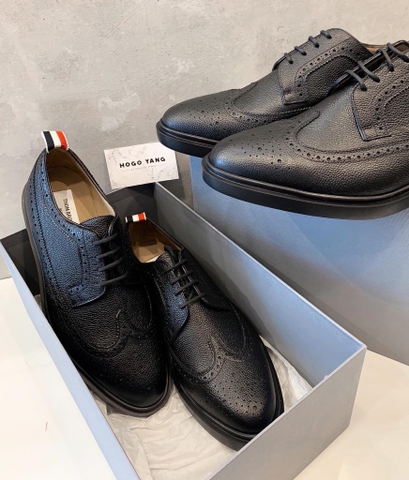 THOM BROWNE CLASSIC LONGWING BROGUE BLACK PEBBLE GRAIN