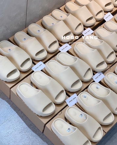 Adidas Yeezy Slide Bone