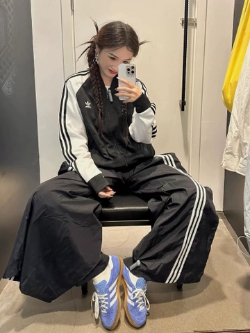 Adidas Adicolor Classics Oversized SST Track Top - Black
