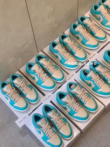 Jordan 1 Low Tropical Teal (W)