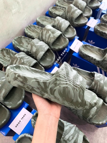 Adidas Adilette 22 ‘Light Olive Green’ HP6517