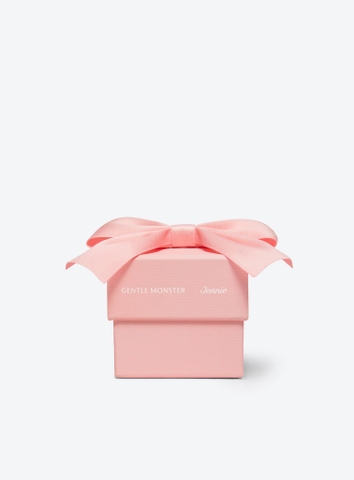 Gentle Monster Jennie Cooing