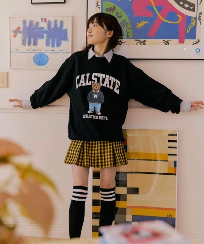 Whoau Sweater Photo Steve Man to Man Black