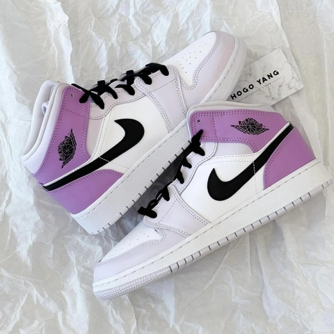 Nike Air Jordan 1 Mid 'Barely Grape' (GS) DQ8423-501