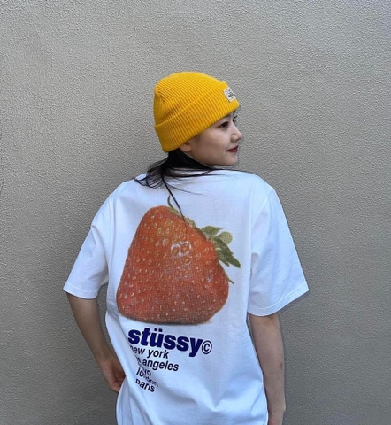 STUSSY STRAWBERRY TEE