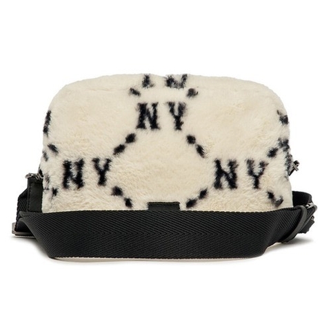 MLB Dia Monogram Fur Cross Bag New York Yankees 3ACRM1026-50CRS