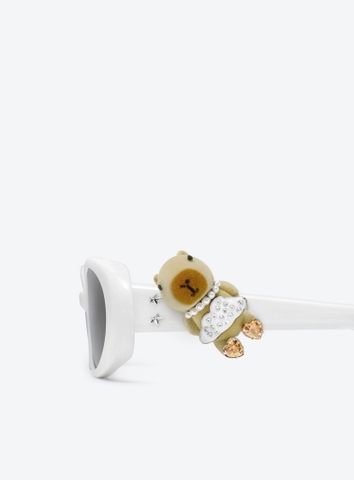 Gentle Monster Jennie Cooing