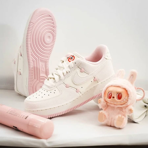 Nike Air Force 1 Low Valentine's Day 2025