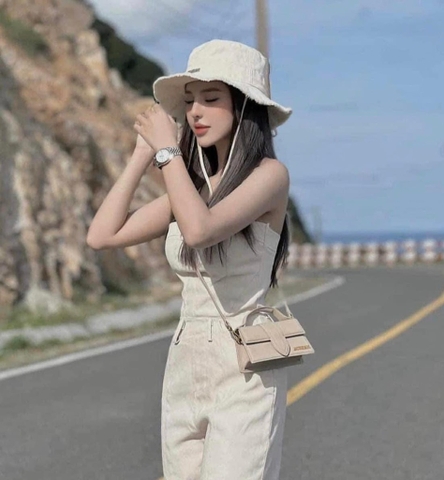JACQUEMUS LE BOB ARTICHAUT WHITE