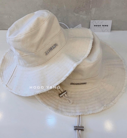 JACQUEMUS LE BOB ARTICHAUT WHITE