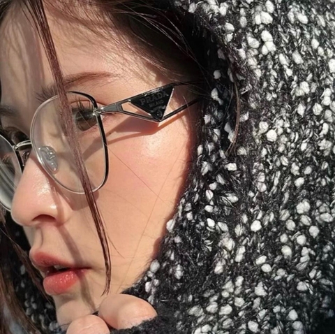 Prada Sunglasses Silver 0PR52ZV