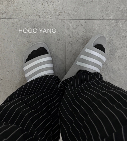 Adilette Aqua Grey Slide