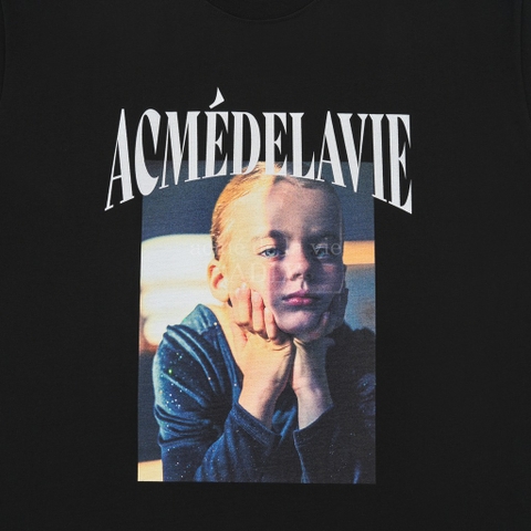 ADLV DTP WINDOW SEAT BABY FACE SHORT SLEEVE T-SHIRT BLACK