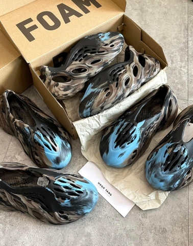 Adidas Yeezy Foam Runner 'MX Cinder' ID4126