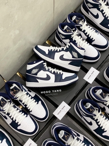 Jordan 1 Mid 'Obsidian'