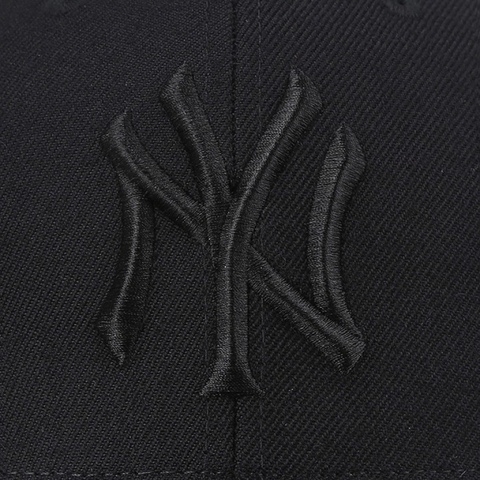 MLB Shadow Structure New York Yankees 'Black' 32CPIR111-50L