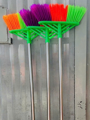 CHỔI QUÉT NƯỚC CÁN INOX (CÂY)