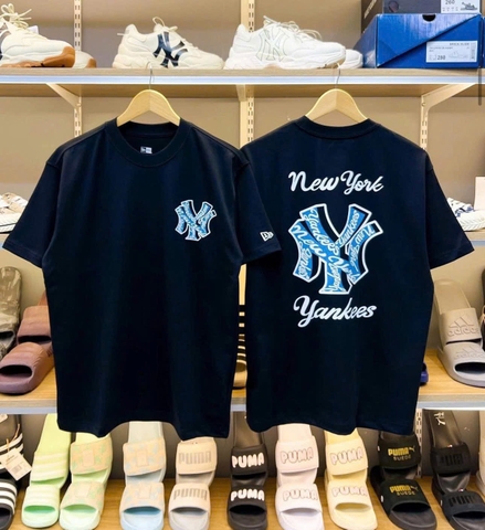 2233 - Áo New Era NY Graphic Phồng Đen [HÀNG CHÍNH HÃNG]