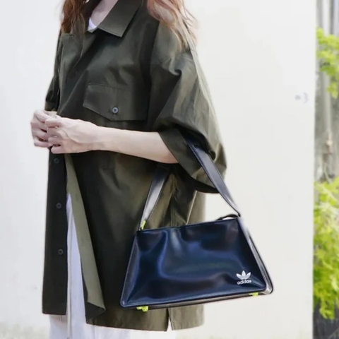 763 -  Túi Adidas Originals x KSENIASCHNAIDER Mini Airliner - Size Lớn - #Mẫu_hiếm - Code IJ7479 [HÀNG CHÍNH HÃNG]