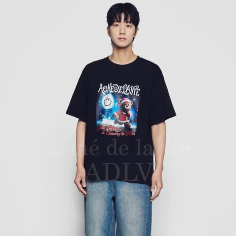 1995 - Áo ADLV Santa Bear Christmast Noel Đen 24FW-TP-SS-AW-SRB-BLK Acmé de la vie [HÀNG CHÍNH HÃNG]
