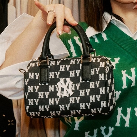 502 -  Túi MLB Classic Monogram Jacquard Boston Bag New York Yankees Black Monogram - Đen - Code 3ABWS013N-50BKS [HÀNG CHÍNH HÃNG]
