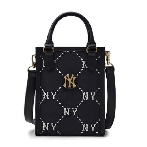 2649 - Túi MLB Diamond Monogram Mini Tote NY Black 7ACRMD35N-50BKS [HÀNG CHÍNH HÃNG]