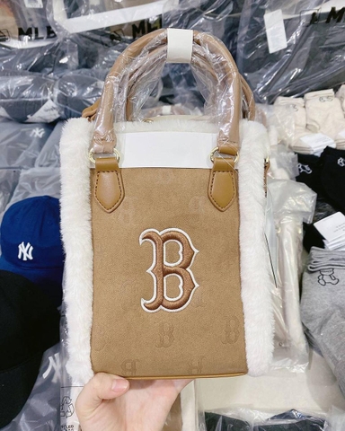 894 -  Túi MLB Monogram Mustang Cross Bag Boston - Brown - Đeo Chéo - Code 7ACRM0436-43CAS Màu Nâu [HÀNG CHÍNH HÃNG]