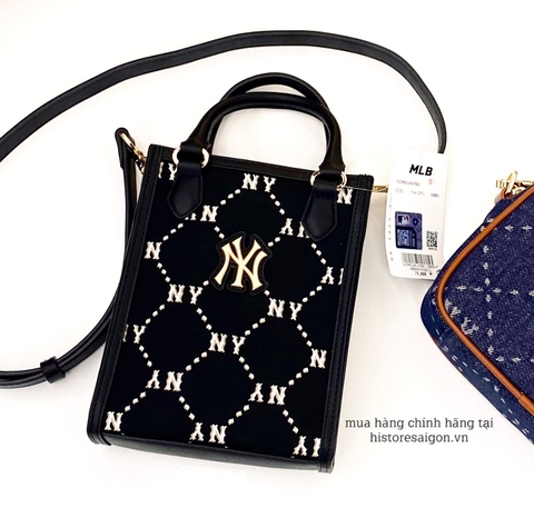 492 -  Túi MLB NY Monogram - Phonebag Dọc - Đen - Code 7ACRMD34N-50BKL [HÀNG CHÍNH HÃNG]