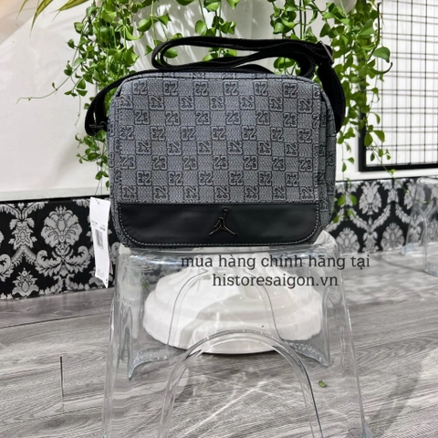 1019 -  Túi Jordan Monogram Dark Smoke Grey - Code FJ6790-070 [HÀNG CHÍNH HÃNG]