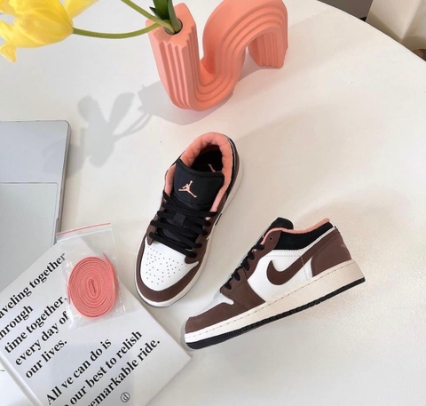 1118 - Giày Nike Air Jordan 1 Light Chocolate Low SE GS - DM0589 200 - [HÀNG CHÍNH HÃNG]