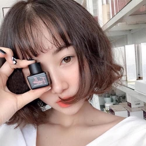 B01-(HĐ) Nước hoa vùng kín FOELLIE màu đen (100ae)
