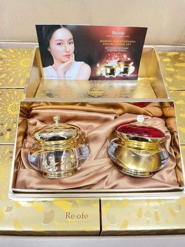 Set kem dưỡng trắng hoàng cung 2 hũ ngày đêm Re:ofe (18ae)