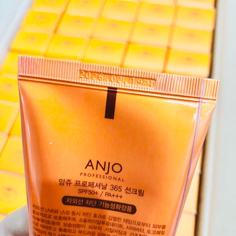 Kem chống nắng nâng tone Anjo SPF 50+ PA+++ 70g (100ea)