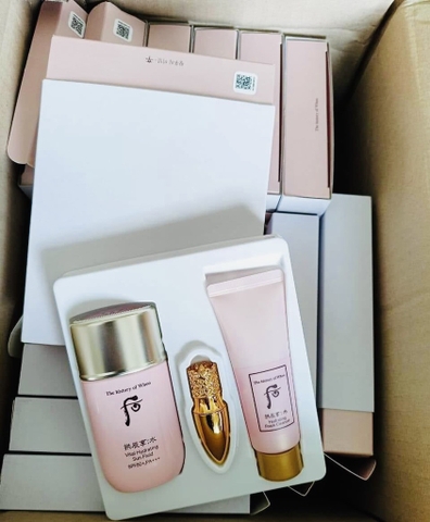 Set chống nắng whoo hồng tăng 1% 48kw (20ea)