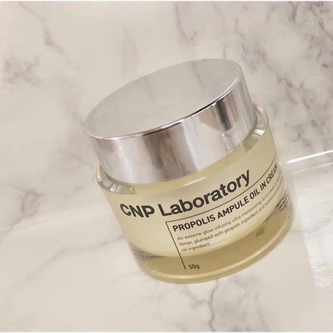 Kem Dưỡng Ẩm Cao Cấp Chiết Xuất Keo Ong Dạng Dầu CNP Propolis Ampule Oil in Cream