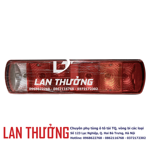 Đèn hậu Howo, 4 ốc