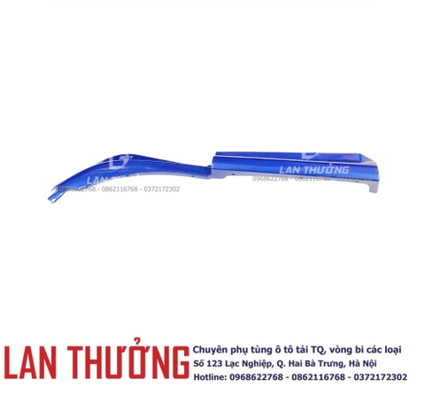 Vè chắn lốp Auman 8T, nửa trên