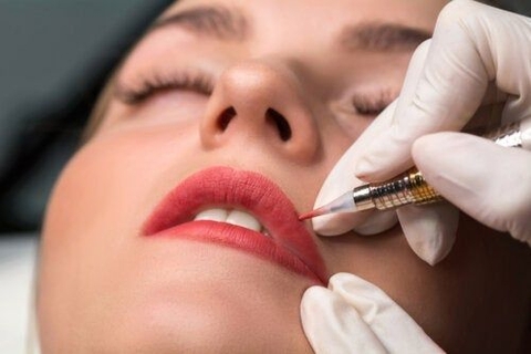 Xăm Môi Có Kiêng Quan Hệ Không? Thời Gian Kiêng Và Cách Chăm Sóc Đúng