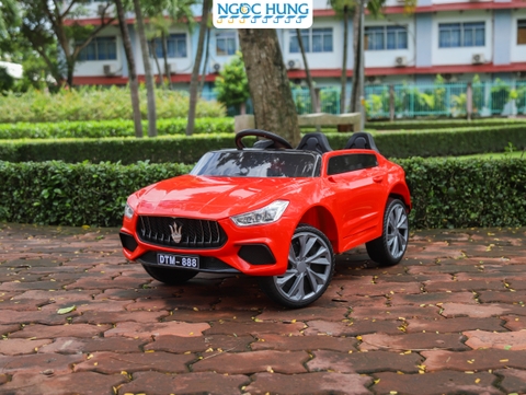 Xe ô tô điện cho bé DTM-888