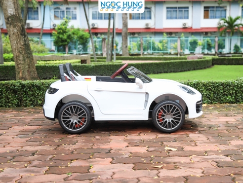 Xe ô tô điện cho bé AT-1719