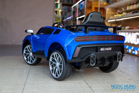 Xe ô tô điện cho bé MG9688