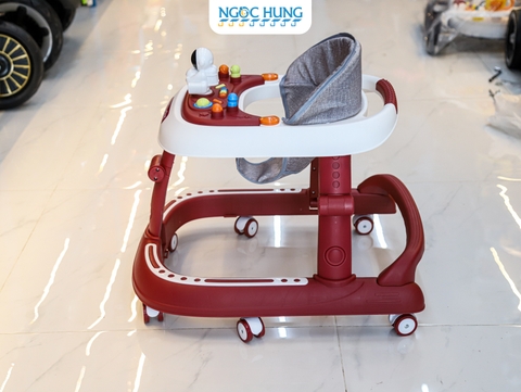 Xe tập đi cho bé 3 trong 1 BABY WLAKER 5688 (có nhạc đèn, có bàn ăn)