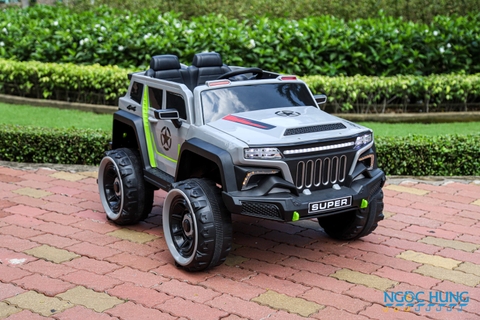 Xe ô tô điện địa hình cho bé DM-7688