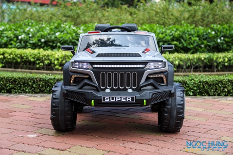 Xe ô tô điện địa hình cho bé DM-7688
