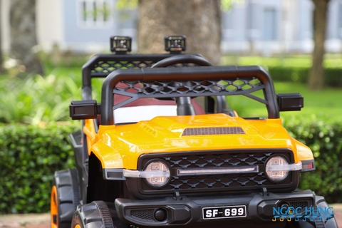 XE ô tô điện cho bé SF-699