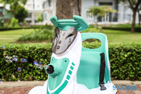 Xe máy điện xoay 360 độ 8988