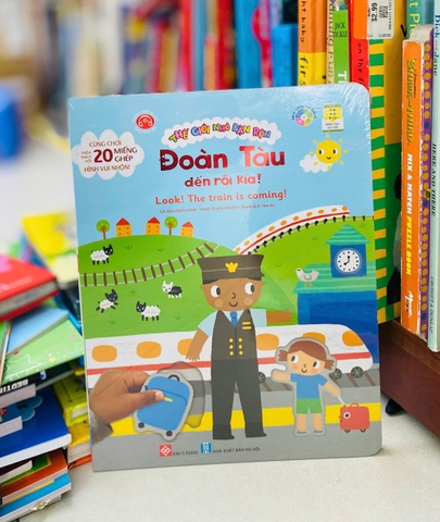 ĐINH TỊ - Thế giới bận rộn: Đoàn tàu