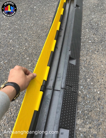 Rãnh Cao Su Chịu Lực Chuyên Dụng Cho Sự Kiện
